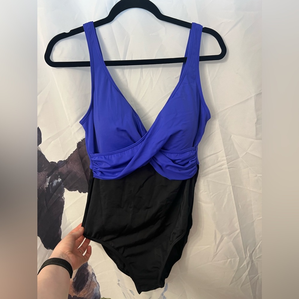 Venus size 14 swimsuit with tummy control